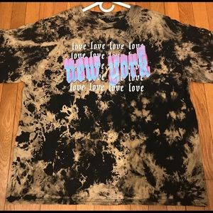 Acid washed New York Tee